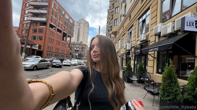 Walking along the streets of my favourite city and falling i..