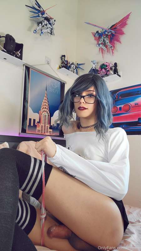crop tops and skirts  ;3 love you all💖 15