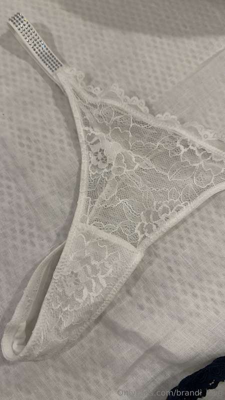 BUY MY WORN PANTIES! Yes, you read it right love... I'm offe.. 1