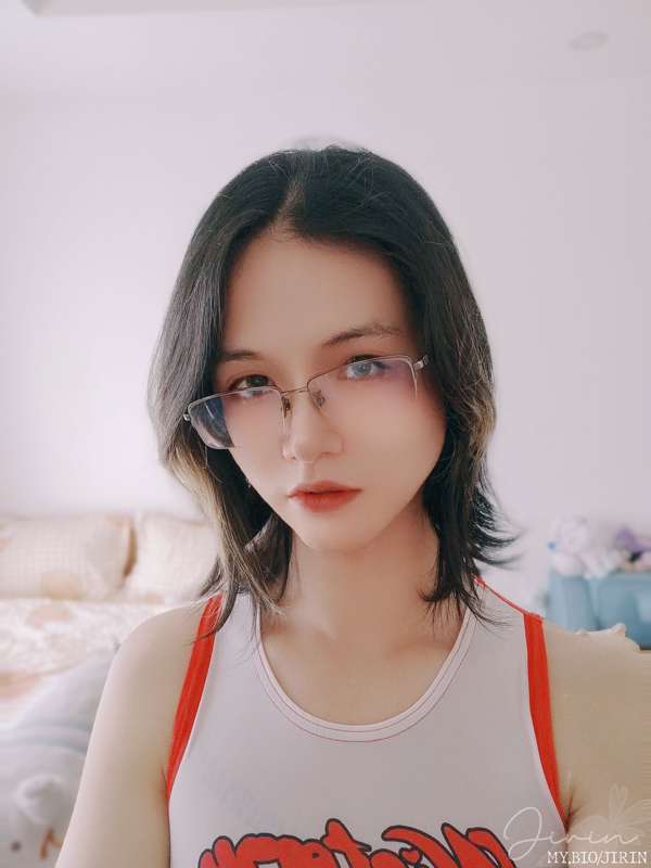 Sassyjirin - Fansly - 24 May, 2022
