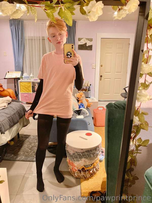 Pawprintprince - Onlyfans - 27 Apr, 2023