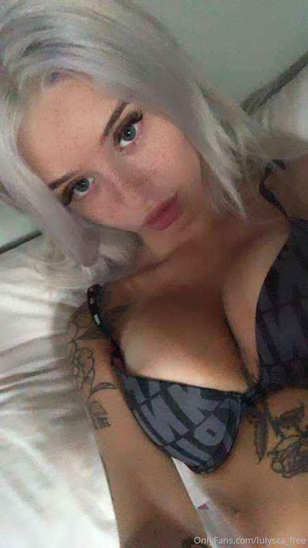 Lulysca_Free - Onlyfans - 24 Dec, 2021