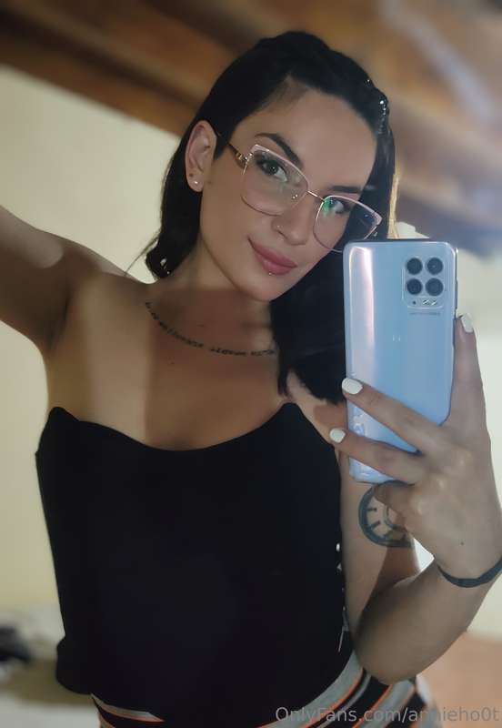 🫦