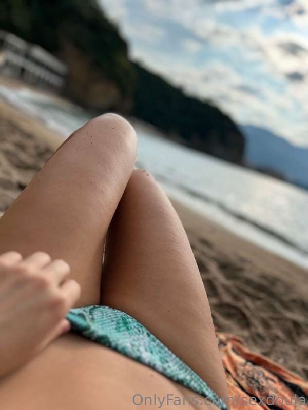 Today, this jerk at the beach really got on my nerves. I arr.. 2