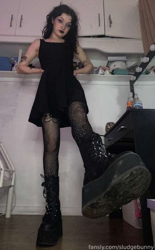 Sludgebunny - Fansly - 07 Dec, 2022
