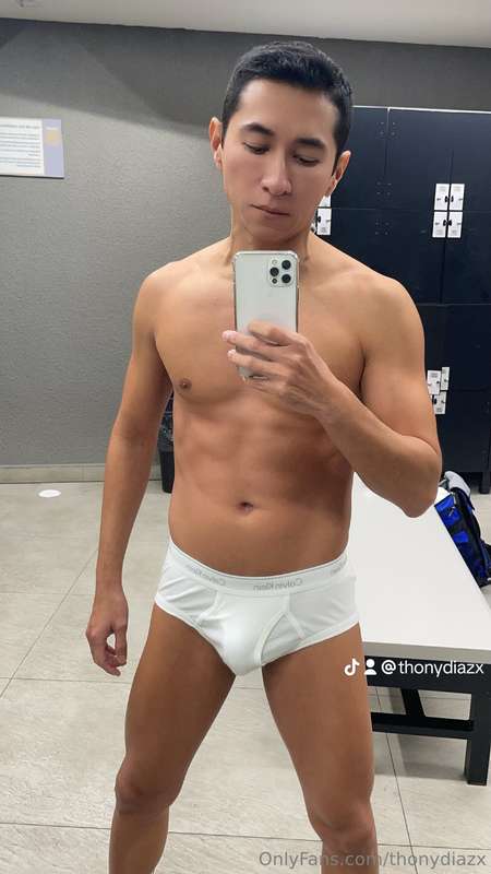 Briefs in the gym  3