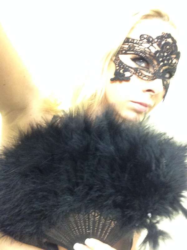 can i dance for you? hide the pearls..... let you find them ..