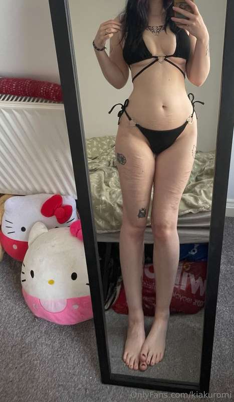 New bikini pics :3