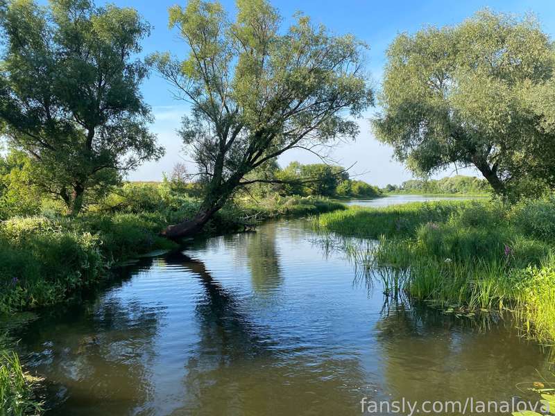 Lanalova - Fansly - 23 Aug, 2022 2