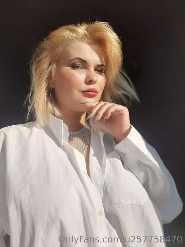 thank you for being with me) I want to share some of my phot..
