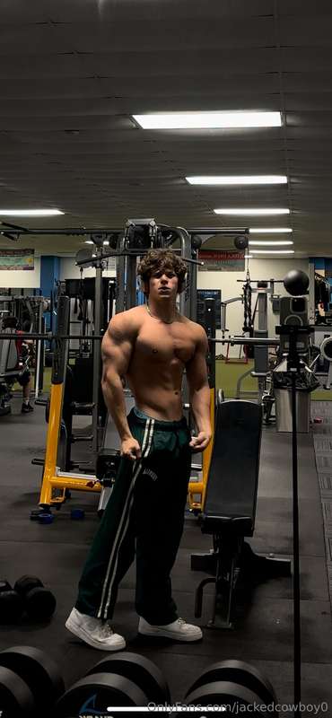 Good morning say it back to get a dm :p