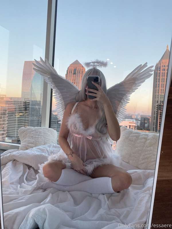 angel baby 🕊 ——— i feel so cute in this set i hope you all e.. 12