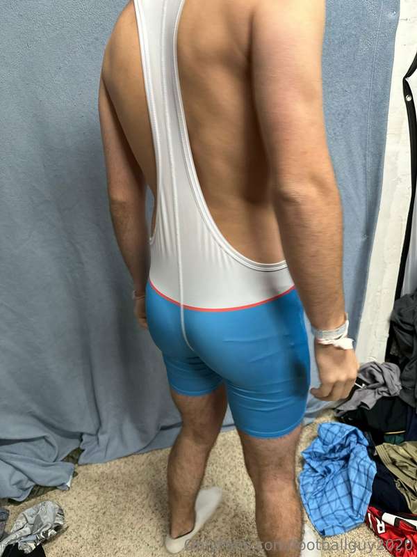 Wrestling singlet wearing private! 13