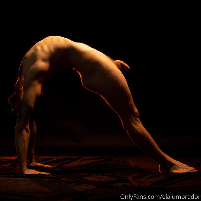 Photoshoot. Yoga. Model: @nakedyogamen
