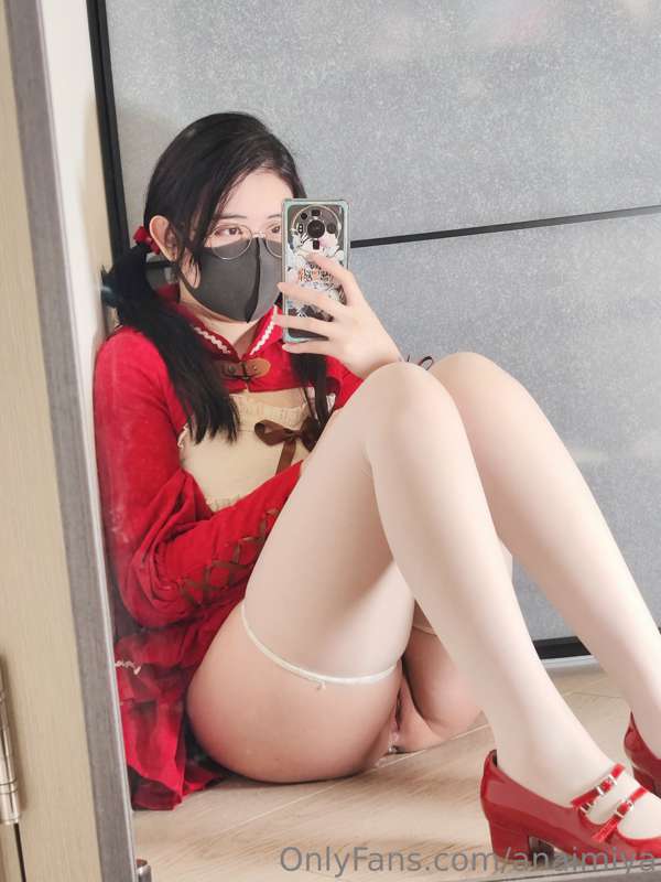 Dear Mr Wolf, Am i eatable to you?
狼先生，你想先吃哪个部位？🐺❤️ 8