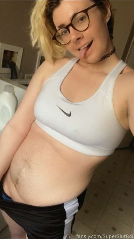 Superslutboi - Fansly - 22 Dec, 2021 20