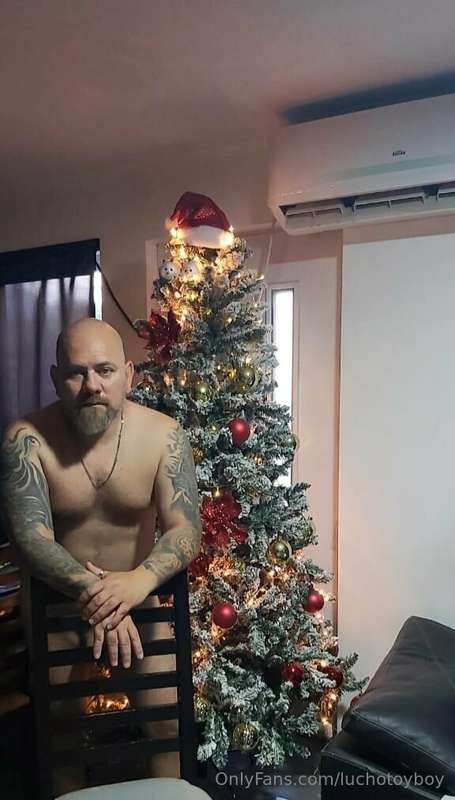 putting together and leaving gifts under the Christmas tree,.. 2
