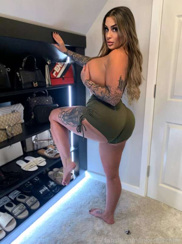 DM