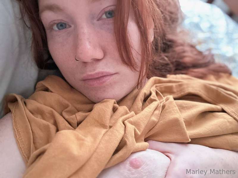 Soft sheets. Bare skin. Wand buzzing somewhere nearby.