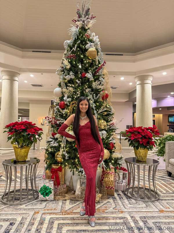 ❄️ Merry Christmas to all of you 🎄 May you be surrounded by .. 6