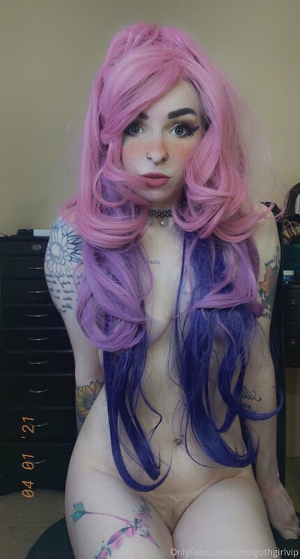 Smolgothgirlvip - Onlyfans - 04 Jan, 2021 6