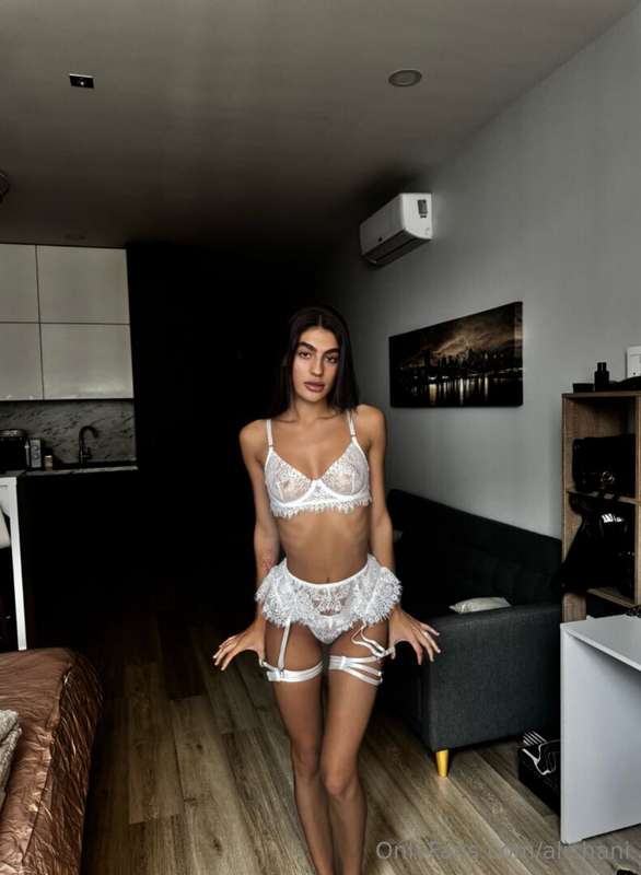 Cute caucasian girl with sweet tits and wet hole @karinafire..