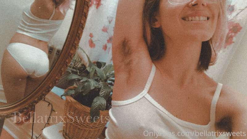 armpit hair and smiles 💕✨ 1