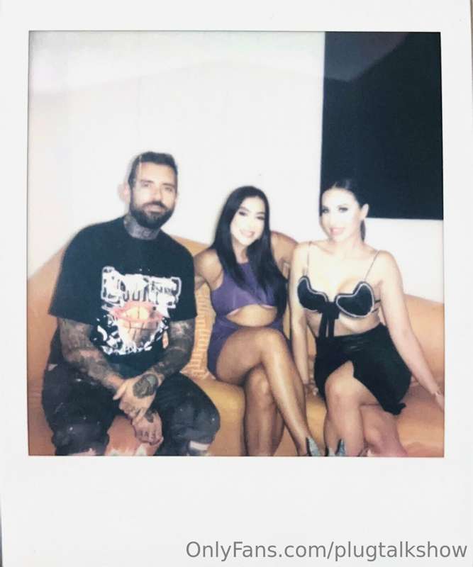 Before or after with @melissastratton & @lenatheplug 😈