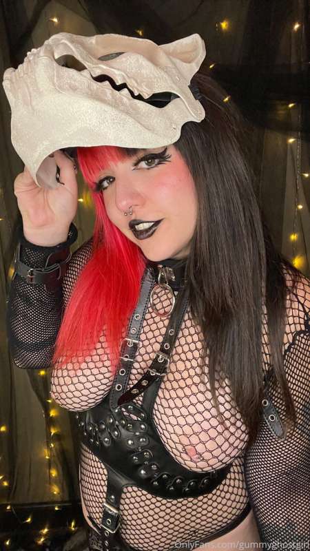 You’re my prey now 🖤 8