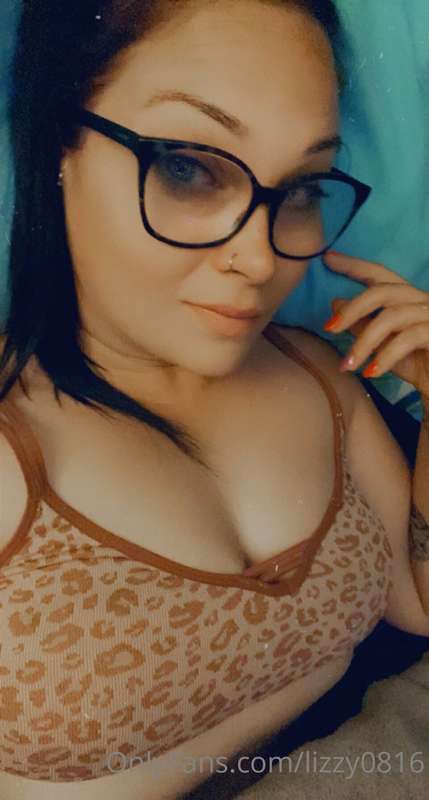 Lizzy0816 - Onlyfans - 17 Apr, 2022