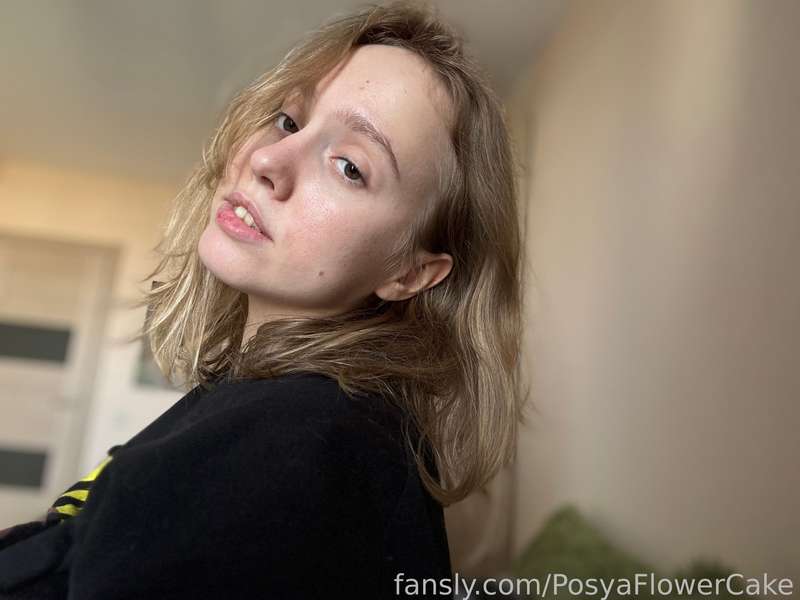 Posyaflowercake - Fansly - 31 Mar, 2025 2