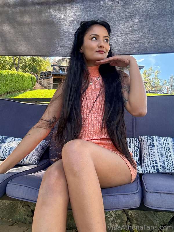 oh the things we can do on this swing😈🧡