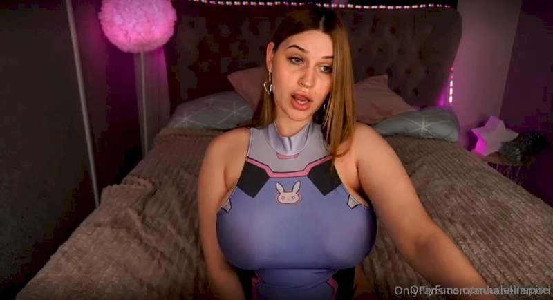 # ❤️💕My pussy is already waiting for your cock🍆🤤 👉@annabella..