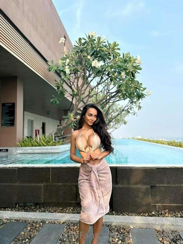 Krystal_Lopez - Onlyfans - 18 Mar, 2023
