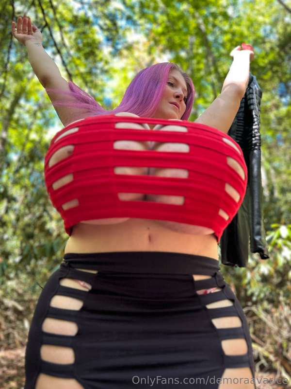 booty! Yea my caption game is lacking today... The last few .. 4