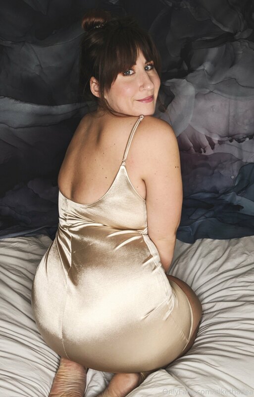 Gold satin ✨ [22 photos] 17