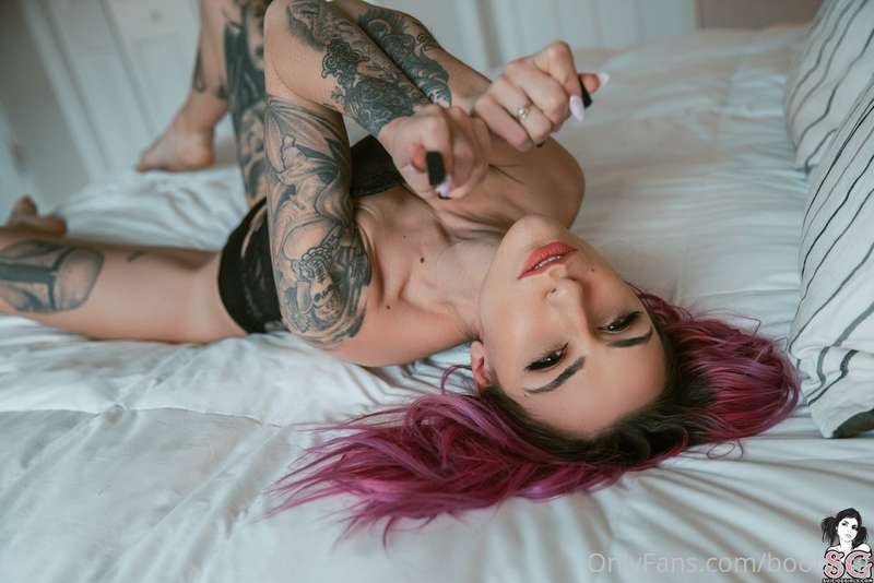 “ Zeppelin “ shot by Caustix is now in @suicidegirls queue i..