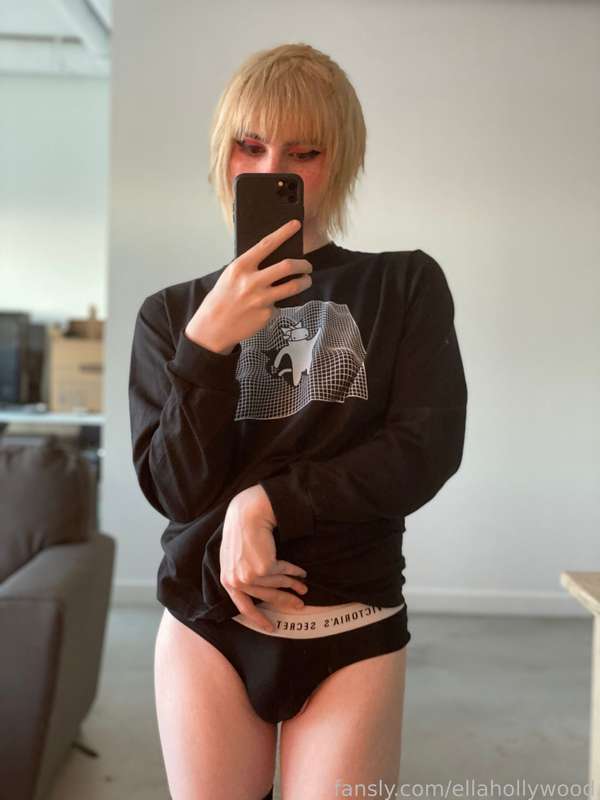 Jeanhollywood - Fansly - 25 Aug, 2021 9