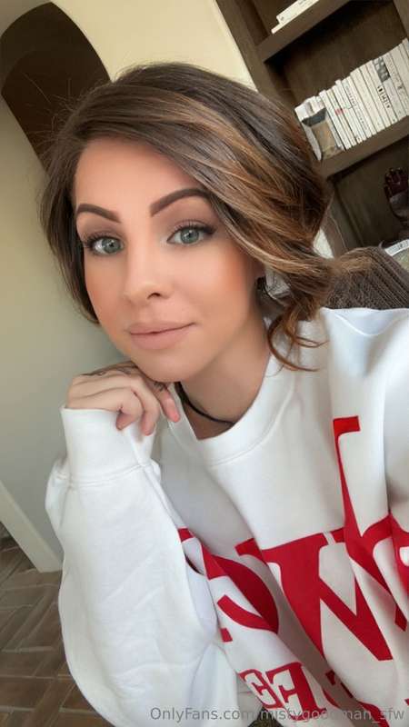 Mistygoodman_Sfw - Onlyfans - 24 Apr, 2024