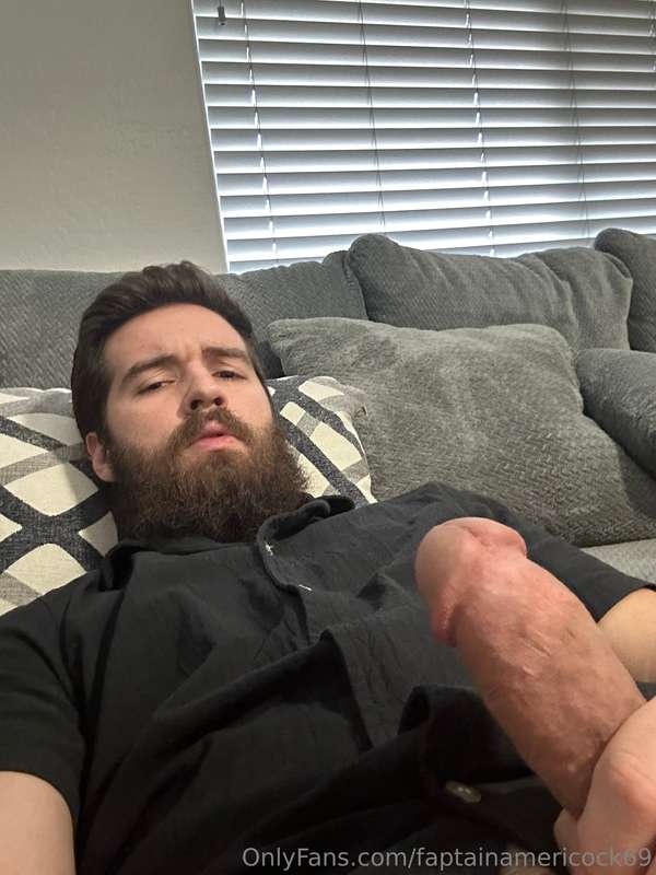 Come put it in your mouth 👄