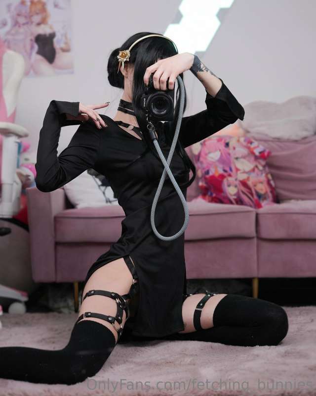I really like this picture & cosplay, so I’m sharing it here.. 5