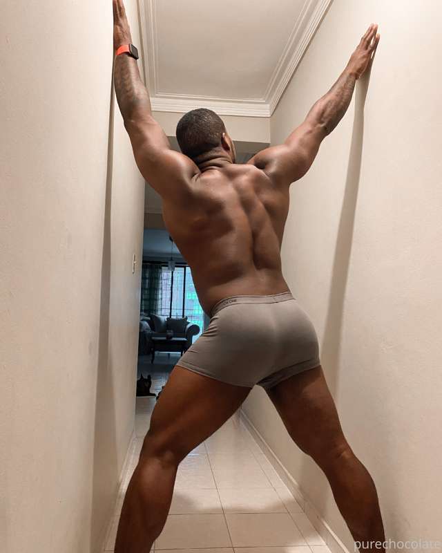 Nothing better than a good chocolate cake🍫🎂

https://onlyfan..