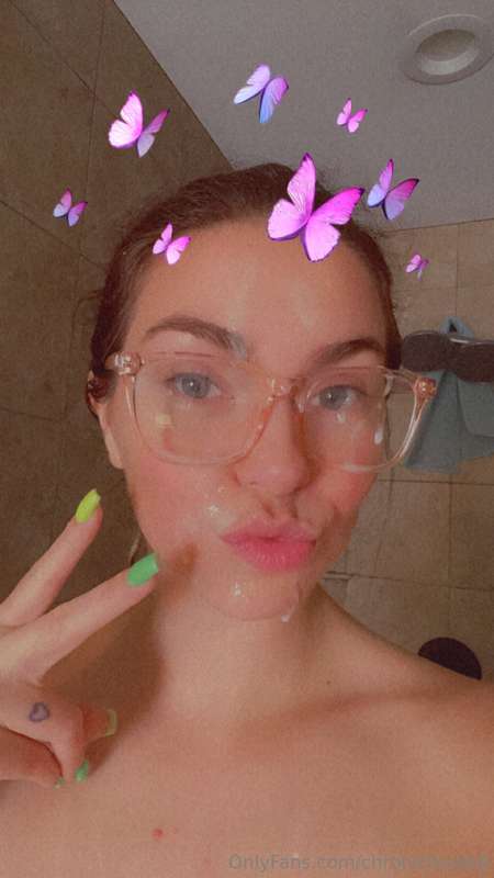🤓Glasses = cum shield 💦🛡️