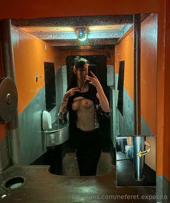 Neferet.Exposito - Onlyfans - 13 Oct, 2024