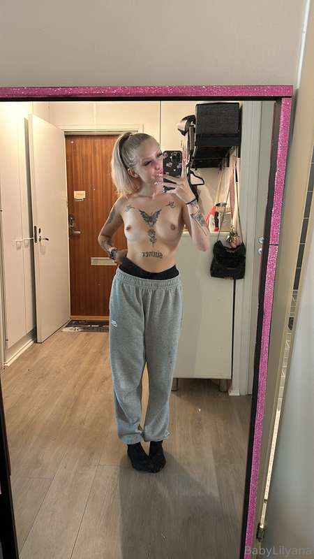 Dont mind my messy hair, i just got fucked 🥵🍆