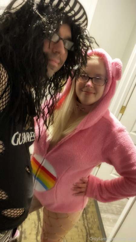@man4yourwife69 & I went to a hotel takeover this weekend!! .. 3