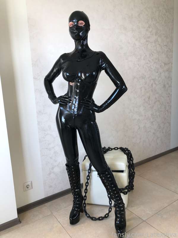 Latexdiva - Fansly - 28 Jul, 2022 2