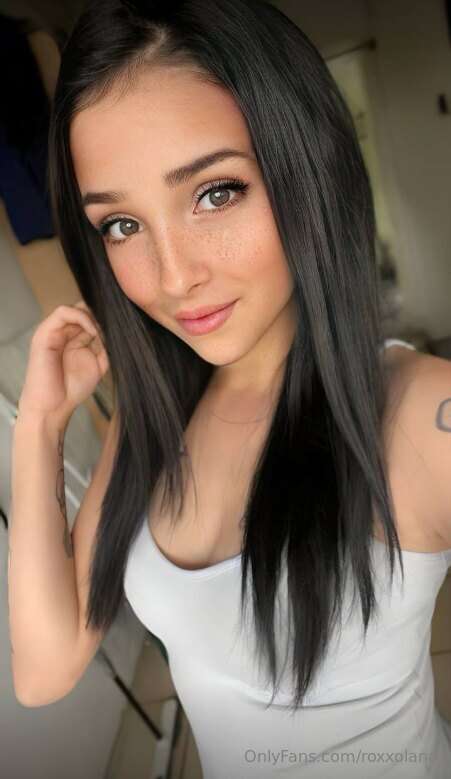 🔥𝐅𝐑𝐄𝐄🔥𝐅𝐑𝐄𝐄🔥𝐅𝐑𝐄𝐄🔥
This innocent cutie @sweetnaomi69 loves to ..
