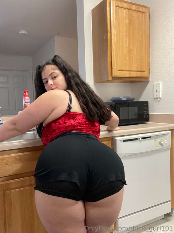Thick_Gurl101 - Onlyfans - 19 Aug, 2024 1