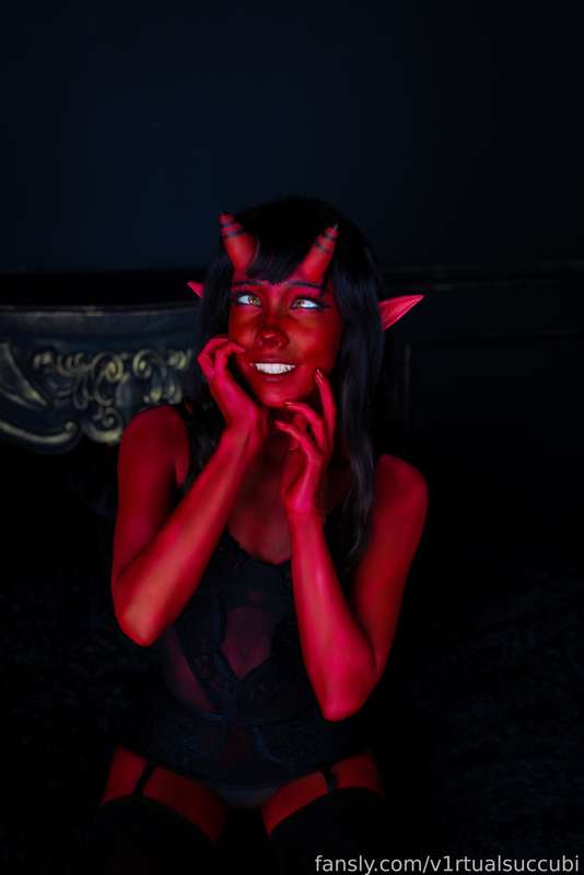 V1Rtualsuccubi - Fansly - 09 Dec, 2023 14